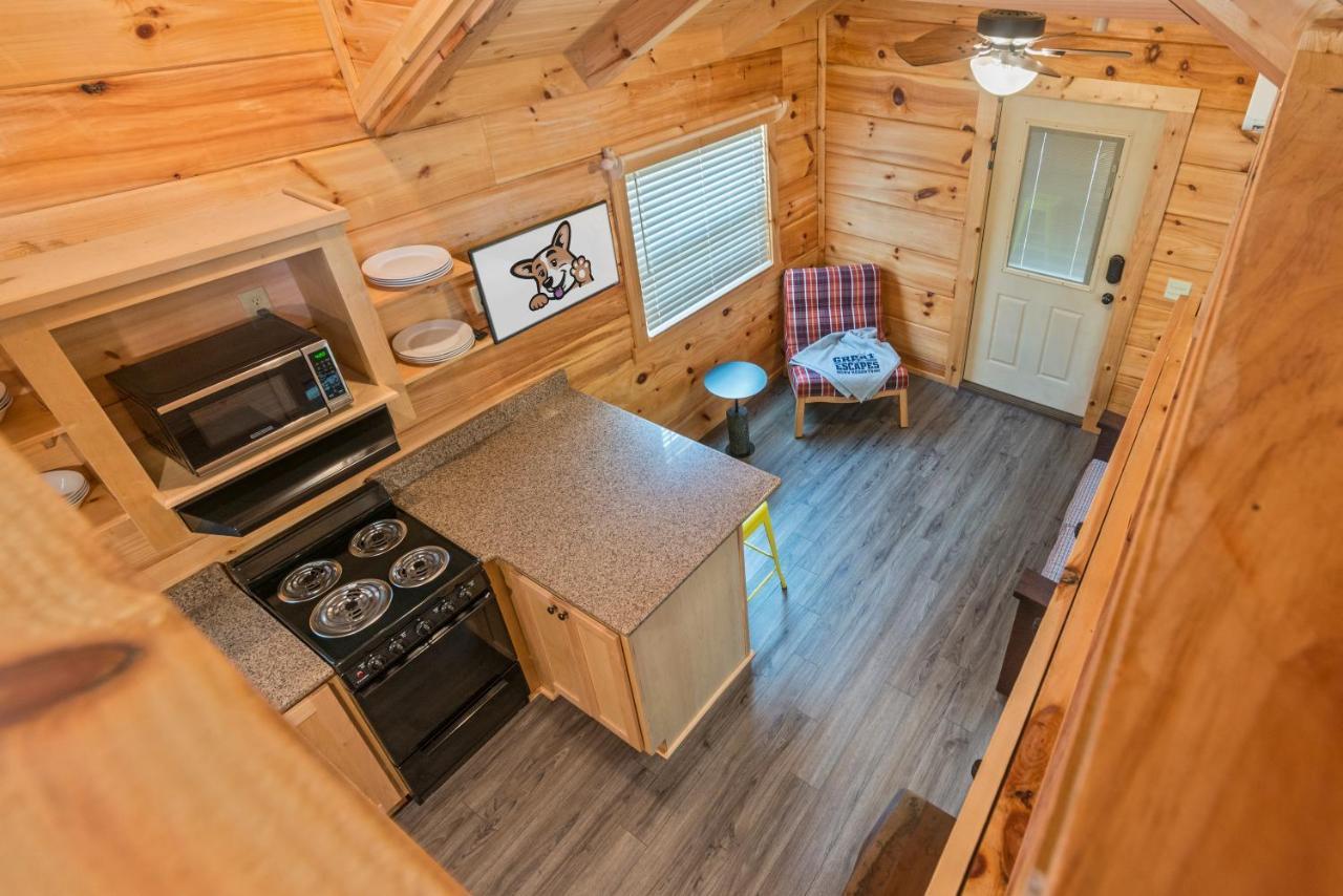Great Escapes Rv Resort Bryan College Station Exterior photo